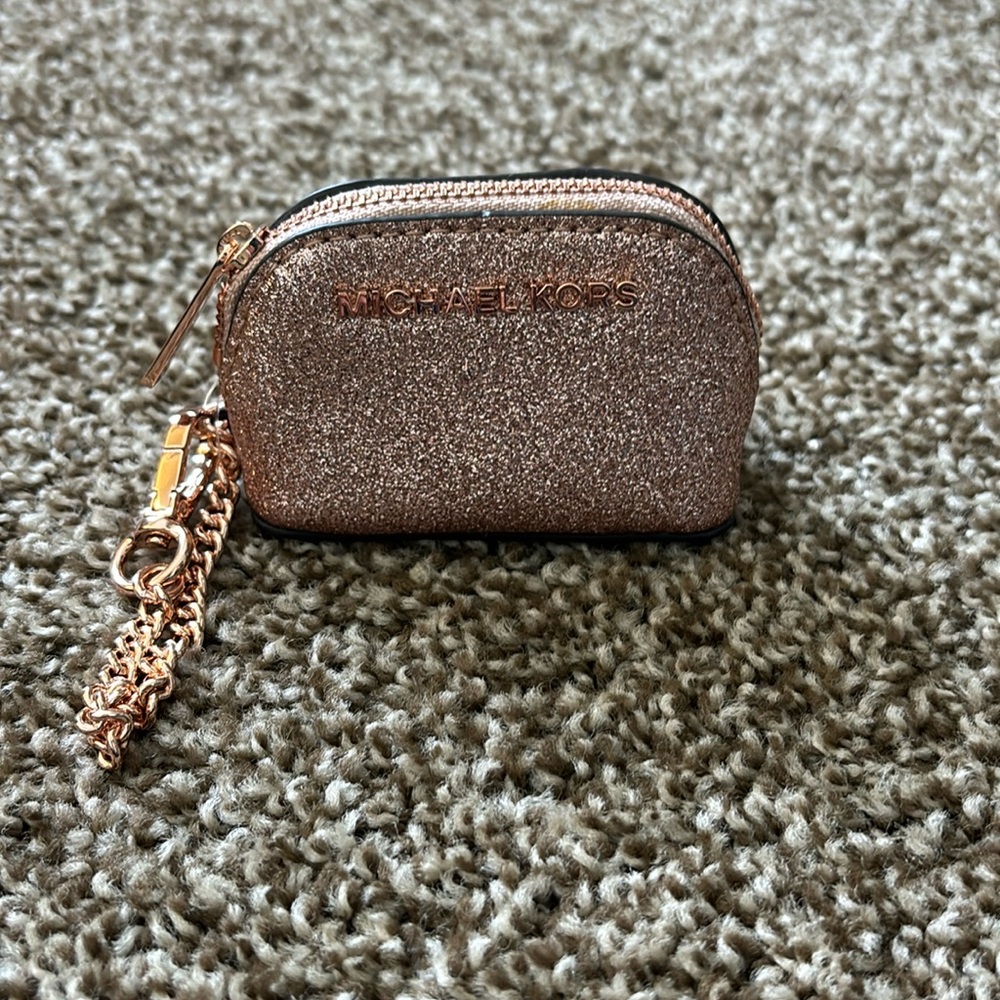 Michael Kors pouch